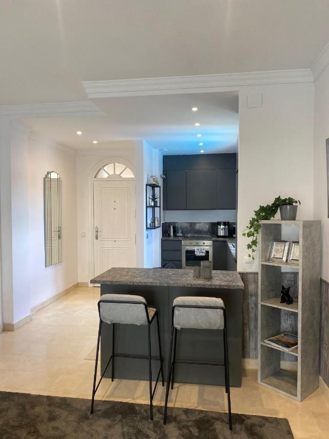 Aloha Gardens, Nueva Andalucia, Apartment Marbella